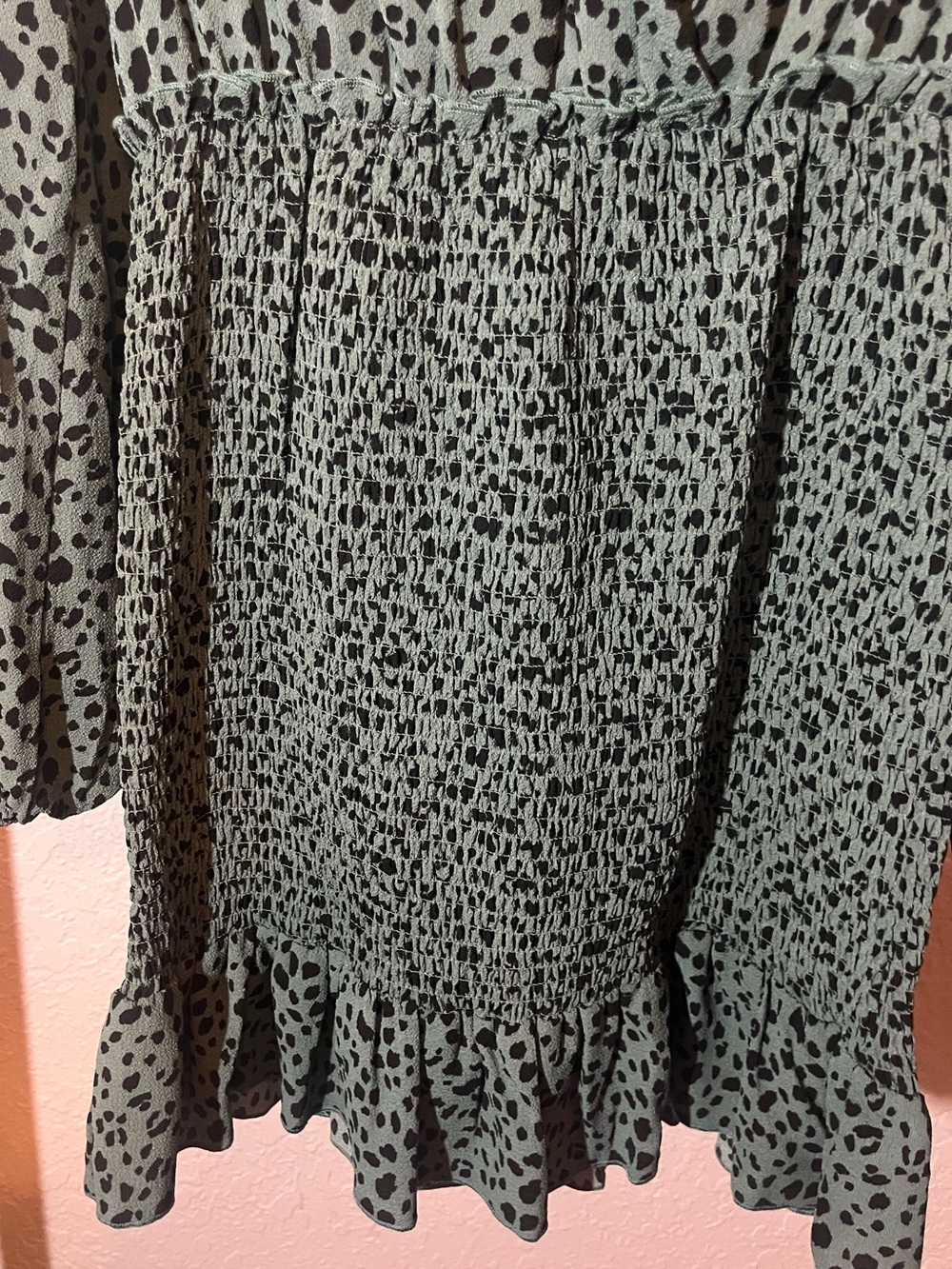 Allison & Kelly Sage Green Animal Print Smocked Mini Dress Women’s Medium - Picture 4 of 5